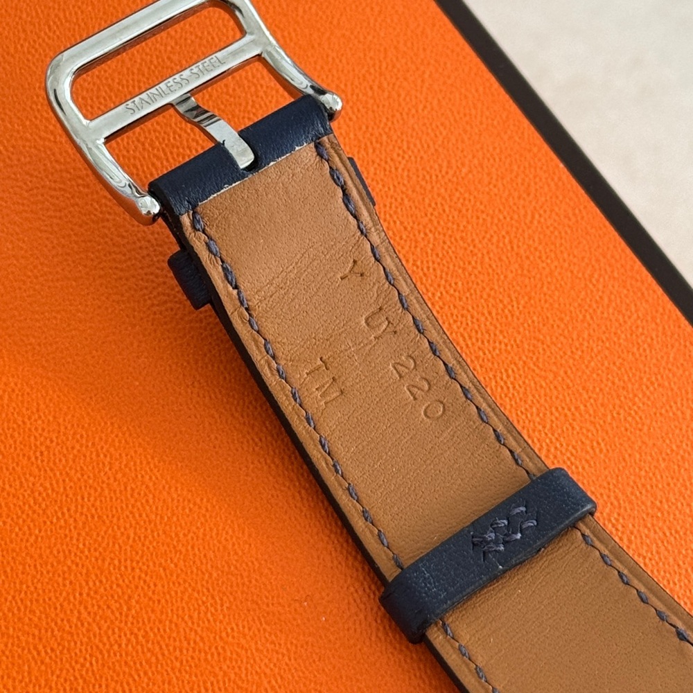 Hermes Navy Blue Single Tour Leather Apple Watch - Picture 6 of 16